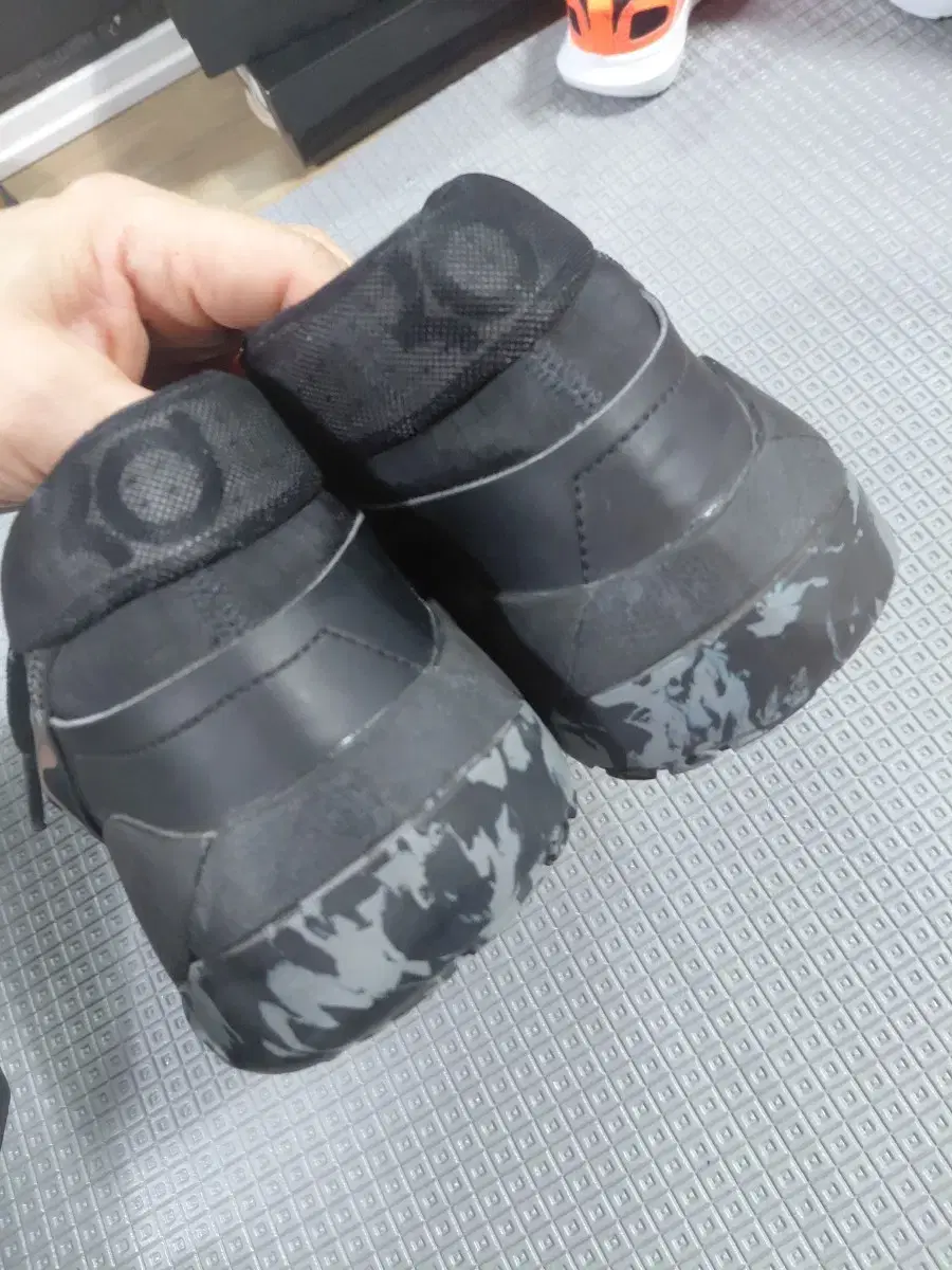 thumbnail-3